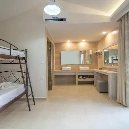 Paradise & * Laganas