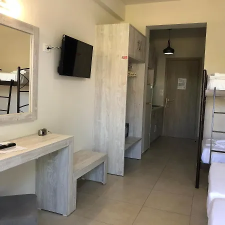 Paradise & Apartament Laganas