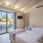 Paradise & דירה לגאנאס