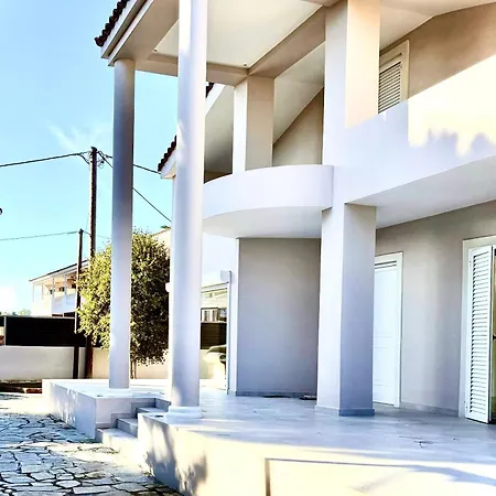 Paradise Apartments&suites * Laganas