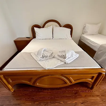 Paradise Apartments&suites Laganas